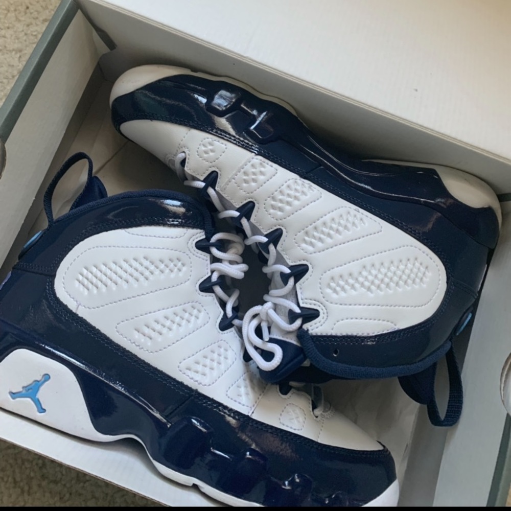 Air Jordan retro 9s